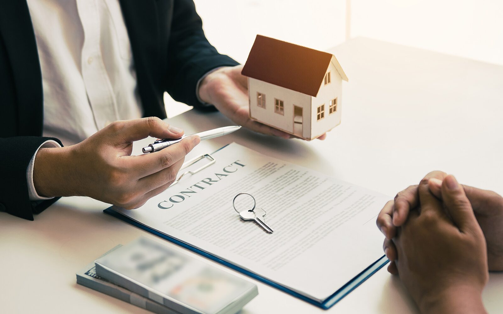 Signing a municipal service contract